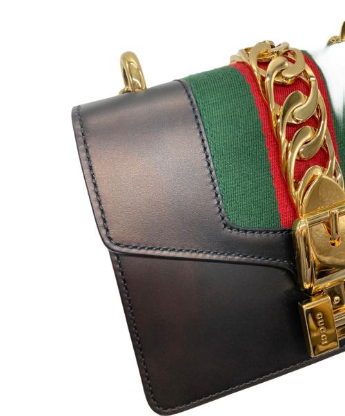 GUCCI（グッチ）GUCCI (グッチ) シルヴィ ミニチェーンショルダーバッグ ブラックの古着・服飾アイテム
