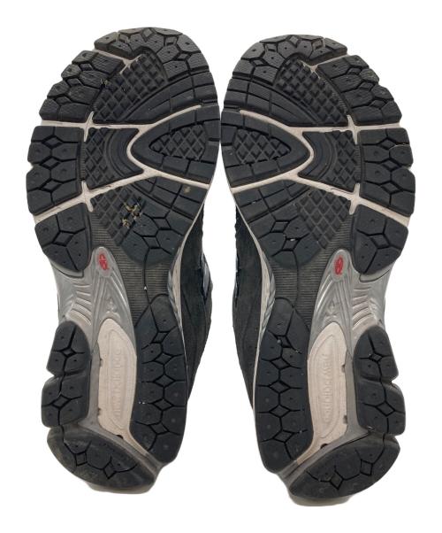 NEW BALANCE（ニューバランス）NEW BALANCE (ニューバランス) 2002R ローカットスニーカー グレー サイズ:27.5の古着・服飾アイテム