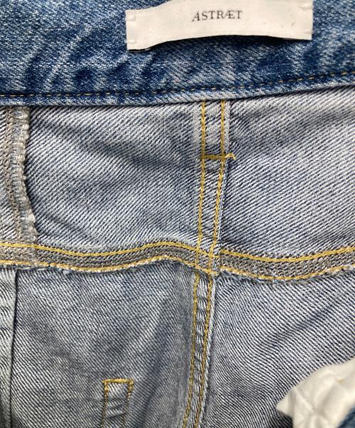 ASTRAET（アストラット）ASTRAET (アストラット) CO タック ワイド デニムパンツ インディゴ サイズ:XSの古着・服飾アイテム