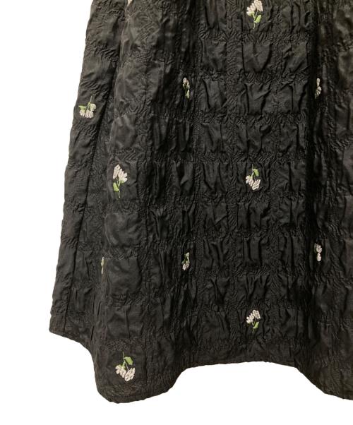 UNITED ARROWS TOKYO（ユナイテッドアローズトウキョウ）UNITED ARROWS TOKYO (ユナイテッドアローズトウキョウ) スクエア フラワー ジャガード スカート ブラック サイズ:38の古着・服飾アイテム