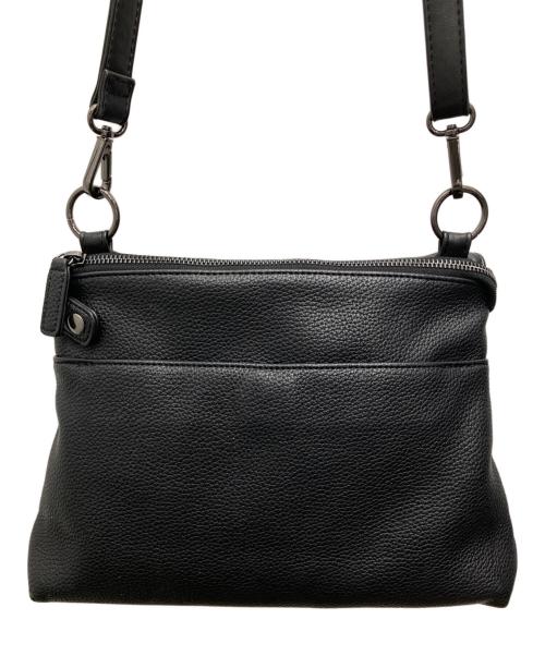 ear PAPILLONNER（イアパピヨネ）ear PAPILLONNER (イアパピヨネ) 樹脂チャームフラップショルダーバッグ ブラックの古着・服飾アイテム