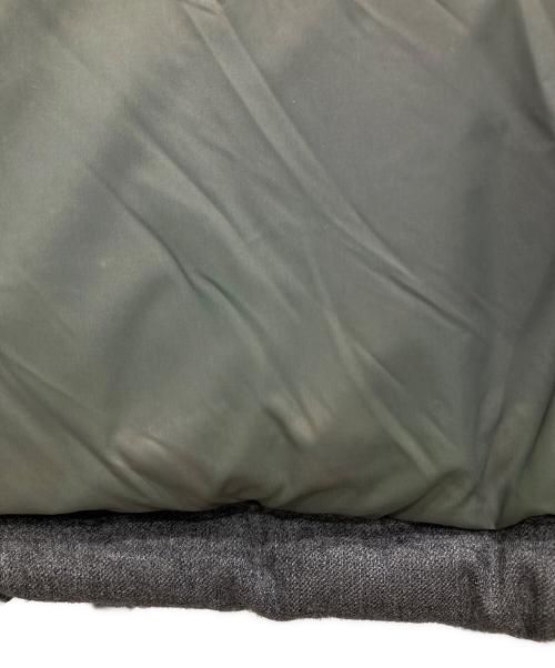 MONCLER（モンクレール）MONCLER (モンクレール) MONTGENEVREダウンジャケット グレー サイズ:2の古着・服飾アイテム