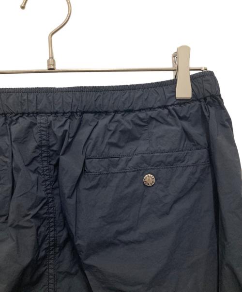 THE NORTHFACE PURPLELABEL（ザ・ノースフェイス パープルレーベル）THE NORTHFACE PURPLELABEL (ザ・ノースフェイス パープルレーベル) Garment Dye Mountain Wind Pants ネイビー サイズ:34の古着・服飾アイテム