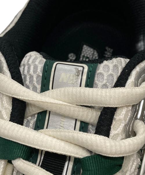 NEW BALANCE（ニューバランス）NEW BALANCE (ニューバランス) M1906REU ホワイト×グリーン サイズ:27の古着・服飾アイテム