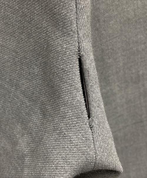 CABAN（キャバン）CABaN (キャバン) ドライウールタイプライター テーパードパンツ グレー サイズ:Mの古着・服飾アイテム