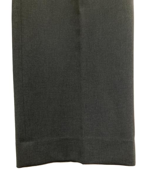 Spick and Span（スピック＆スパン）Spick and Span (スピック＆スパン) ダブルクロスツータックパンツ グレー サイズ:36の古着・服飾アイテム