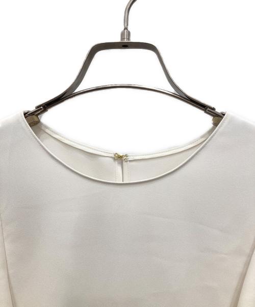 Noble（ノーブル）Noble (ノーブル) ラダーラインケープフレアブラウス ベージュ サイズ:FREEの古着・服飾アイテム