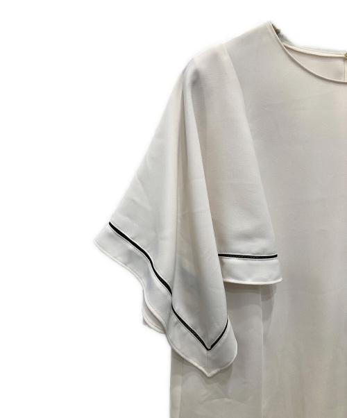 Noble（ノーブル）Noble (ノーブル) ラダーラインケープフレアブラウス ベージュ サイズ:FREEの古着・服飾アイテム