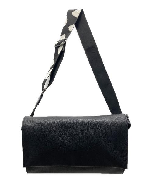 ear PAPILLONNER（イアパピヨネ）ear PAPILLONNER (イアパピヨネ) 柄ワイドテープショルダーバッグ ブラック×ホワイトの古着・服飾アイテム