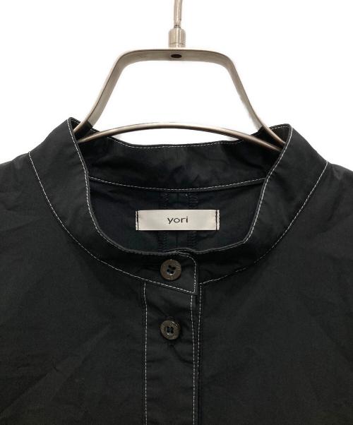 YORI（ヨリ）yori (ヨリ) バックフレアワンピース ブラック サイズ:Fの古着・服飾アイテム