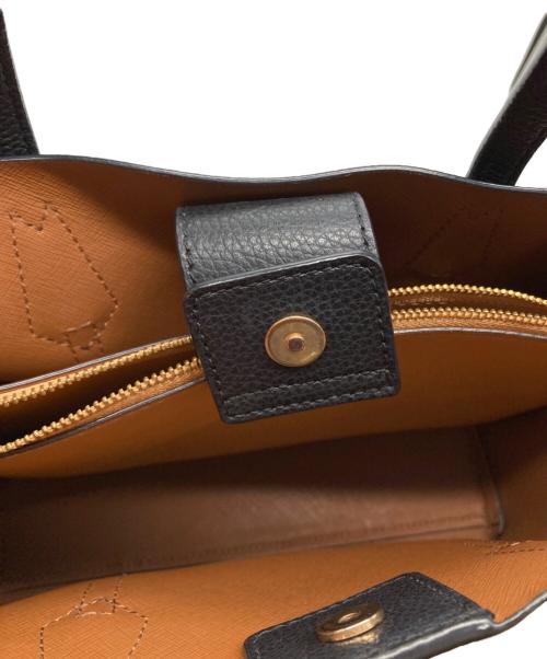 TORY BURCH（トリーバーチ）TORY BURCH (トリーバーチ) ペリー スモール トリプルコンパートメント トート ブラックの古着・服飾アイテム