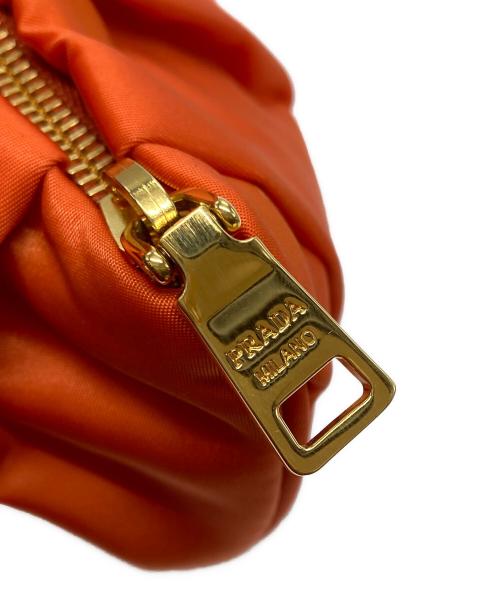 PRADA（プラダ）PRADA (プラダ) ナイロンポーチ オレンジの古着・服飾アイテム