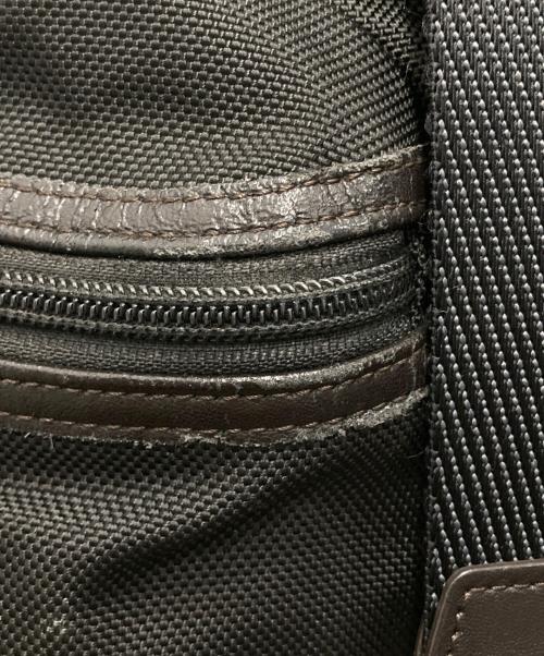 TUMI（トゥミ）TUMI (トゥミ) ロールトップバックパック ブラックの古着・服飾アイテム
