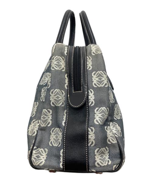 LOEWE（ロエベ）LOEWE (ロエベ) アナグラムロゴハンドバッグ ホワイト×ネイビーの古着・服飾アイテム