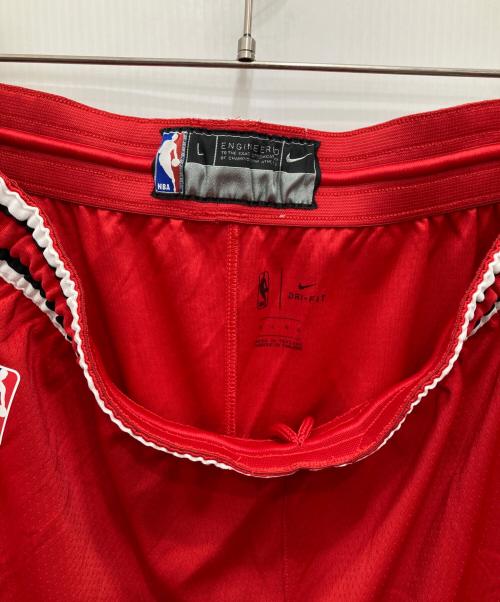 NIKE（ナイキ）NIKE (ナイキ) NBA (エヌビーエー) バスケットショーツ/ハーフパンツ/バスパン レッド サイズ:L 未使用品の古着・服飾アイテム