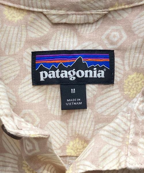 Patagonia（パタゴニア）Patagonia (パタゴニア) 総柄シャツ マルチカラー サイズ:Mの古着・服飾アイテム