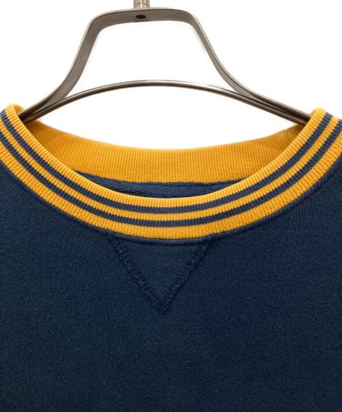 Champion（チャンピオン）Champion (チャンピオン) スウェット ネイビー サイズ:Mの古着・服飾アイテム