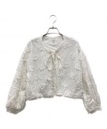 crinkle crinkle crinkle（クリンクル クリンクル クリンクル）の古着「3D embroidery blouse/スリーディー エンブロイダリー ブラウス」｜ホワイト