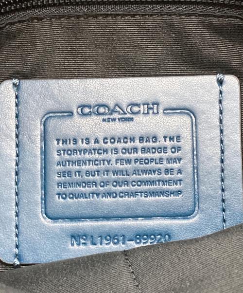 COACH（コーチ）COACH (コーチ) クロスボディバッグ ネイビーの古着・服飾アイテム