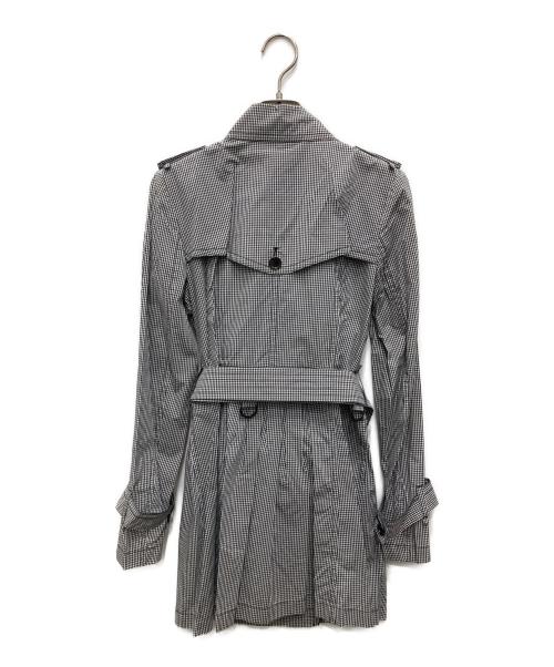 BURBERRY BLACK LABEL（バーバリーブラックレーベル）BURBERRY BLACK LABEL (バーバリーブラックレーベル) トレンチコート グレー サイズ:40の古着・服飾アイテム