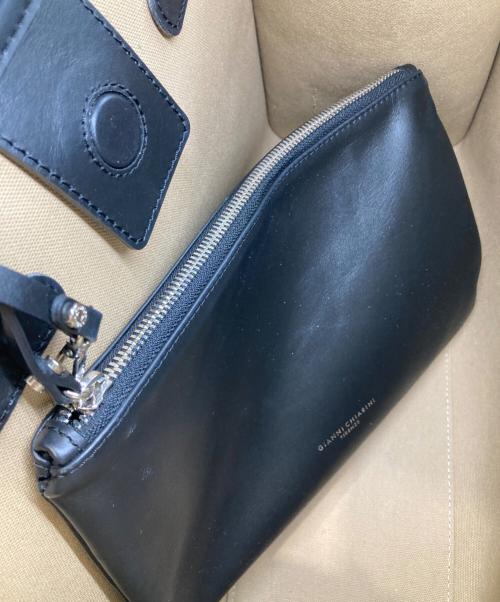 GIANNI CHIARINI（ジャンニ キアリーニ）GIANNI CHIARINI (ジャンニ キアリーニ) トートバッグ カーキの古着・服飾アイテム