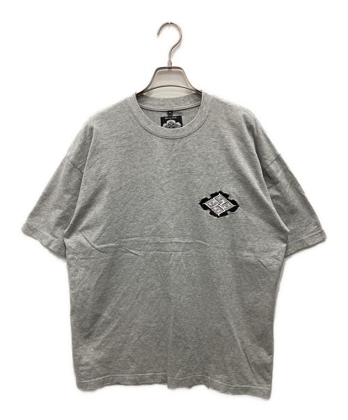 BUDSPOOL（バッズプール）BUDSPOOL (バッズプール) GAKKIN (ガッキン) 花罰家紋カットソー グレー サイズ:Mの古着・服飾アイテム