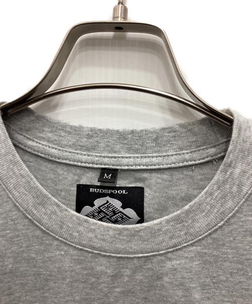 BUDSPOOL（バッズプール）BUDSPOOL (バッズプール) GAKKIN (ガッキン) 花罰家紋カットソー グレー サイズ:Mの古着・服飾アイテム