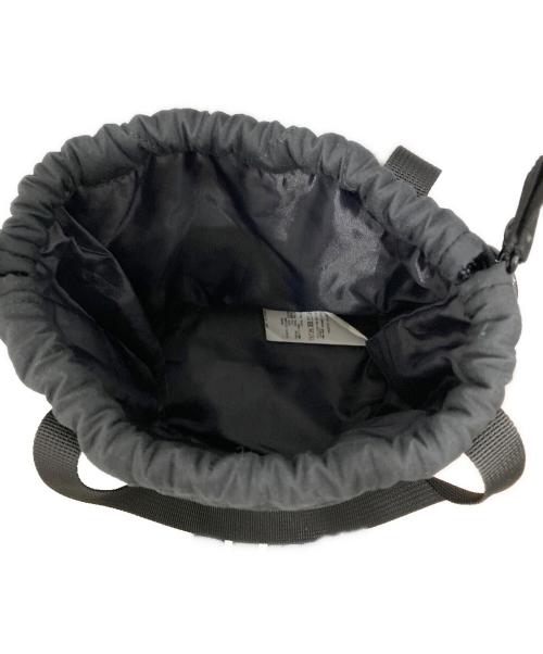 Snow peak（スノーピーク）snow peak (スノーピーク) Quilted Ripstop Pouch ブラックの古着・服飾アイテム