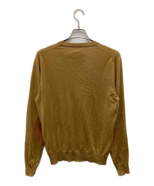 Maison Margiela（メゾンマルジェラ）Maison Margiela (メゾンマルジェラ) エルボーパッチVネックカーディガン ベージュ サイズ:Sの古着・服飾アイテム