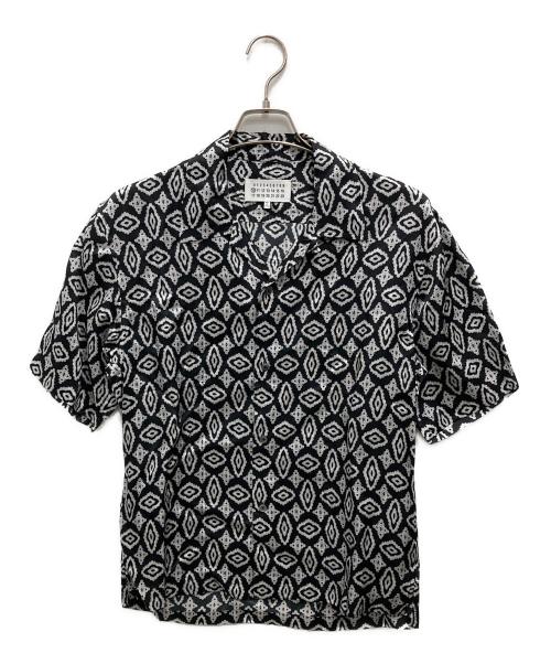 Maison Margiela（メゾンマルジェラ）Maison Margiela (メゾンマルジェラ) 総柄オープンカラーシャツ ホワイト×ブラック サイズ:Mの古着・服飾アイテム
