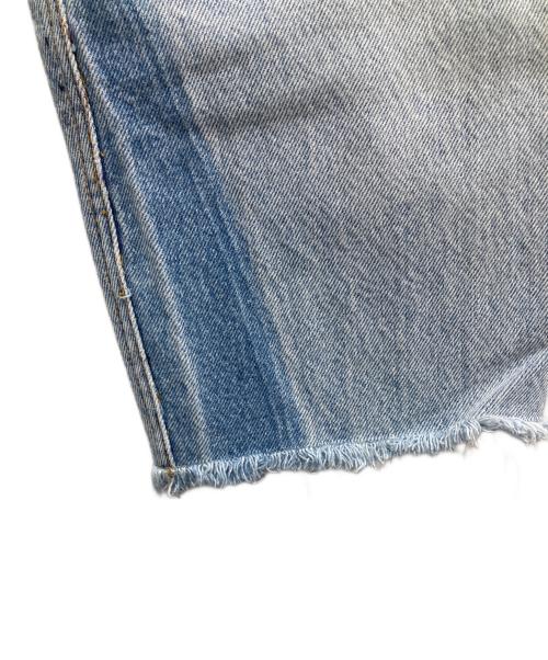 LEVI'S（リーバイス）LEVI'S (リーバイス) リメイクデニムパンツ ホワイト サイズ:サイズ不明（実寸ご確認ください）の古着・服飾アイテム