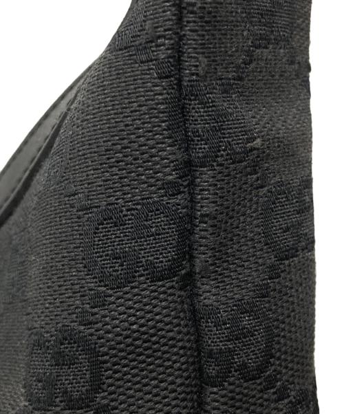 GUCCI（グッチ）GUCCI (グッチ) GGキャンバスショルダーバッグ ブラックの古着・服飾アイテム