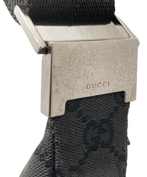 GUCCI（グッチ）GUCCI (グッチ) GGキャンバスショルダーバッグ ブラックの古着・服飾アイテム