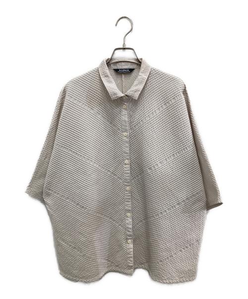 YACCO MARICARD（ヤッコマリカルド）YACCO MARICARD (ヤッコマリカルド) 半袖シャツ ベージュ サイズ:FREEの古着・服飾アイテム