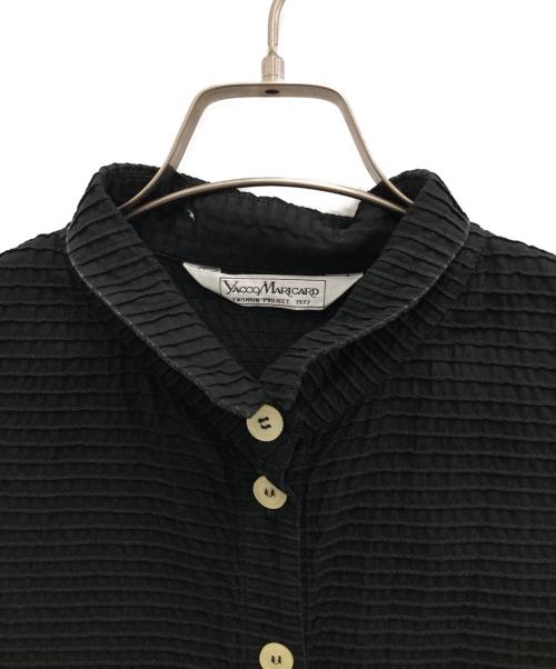 YACCO MARICARD（ヤッコマリカルド）YACCO MARICARD (ヤッコマリカルド) ノースリーブシャツ ブラック サイズ:不明（実寸をご確認ください）の古着・服飾アイテム