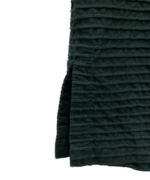 YACCO MARICARD（ヤッコマリカルド）YACCO MARICARD (ヤッコマリカルド) ノースリーブシャツ オリーブ サイズ:不明（実寸をご確認ください）の古着・服飾アイテム