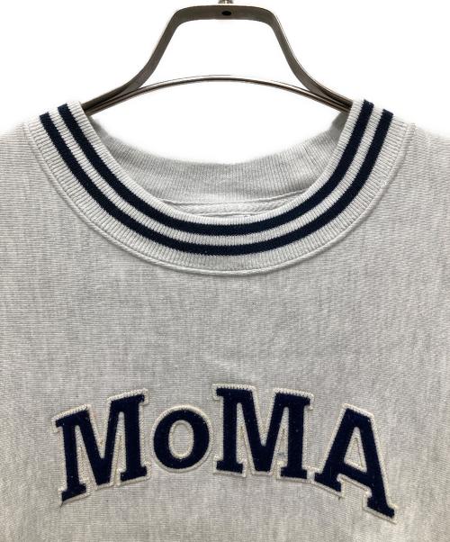 Champion REVERSE WEAVE（チャンピオン リバース ウィーブ）Champion REVERSE WEAVE (チャンピオン リバース ウィーブ) MoMA (モマ) クルーネックスウェット グレー サイズ:XLの古着・服飾アイテム