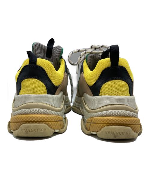 BALENCIAGA（バレンシアガ）BALENCIAGA (バレンシアガ) triple S/トリプルエス ベージュ サイズ:28.5の古着・服飾アイテム