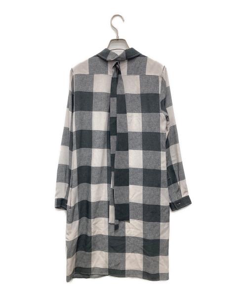 WEEKEND Max Mara（ウィークエンド マックスマーラ）Weekend Max Mara (ウィークエンド マックスマーラ) シルクシャツワンピース グレー サイズ:40の古着・服飾アイテム