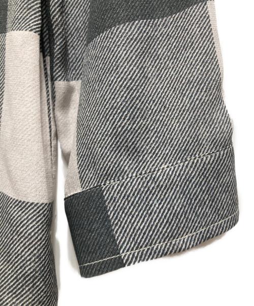 WEEKEND Max Mara（ウィークエンド マックスマーラ）Weekend Max Mara (ウィークエンド マックスマーラ) シルクシャツワンピース グレー サイズ:40の古着・服飾アイテム