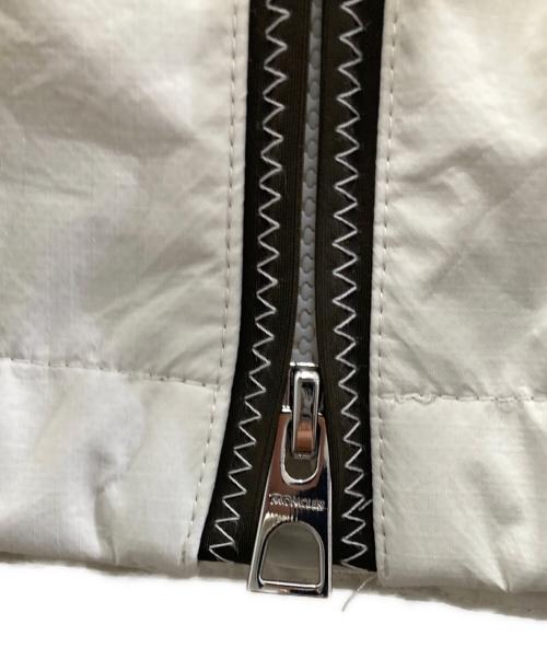 MONCLER（モンクレール）MONCLER (モンクレール) LASANCA GIUBBOTTO JACKET/ラサンカ ジウボット ジャケット ホワイト サイズ:1 未使用品の古着・服飾アイテム