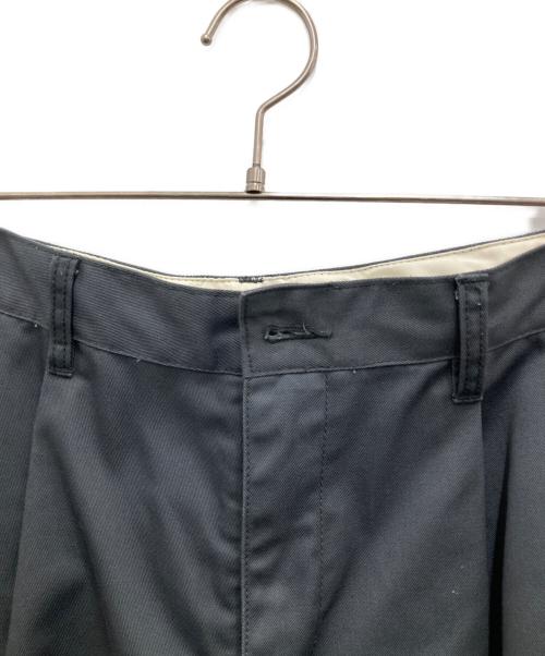 RED KAP（レッド キャップ）RED KAP (レッド キャップ) FREAK'S STORE (フリークスストア) タックパンツ グレー サイズ:Mの古着・服飾アイテム