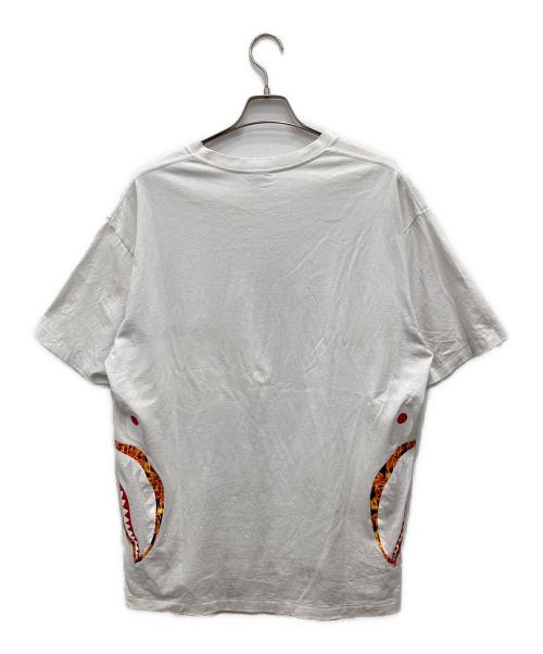 BAPE BY A BATHING APE（ベイプバイアベイシングエイプ）BAPE BY A BATHING APE (ベイプバイアベイシングエイプ) プリントカットソー ホワイト サイズ:XXLの古着・服飾アイテム