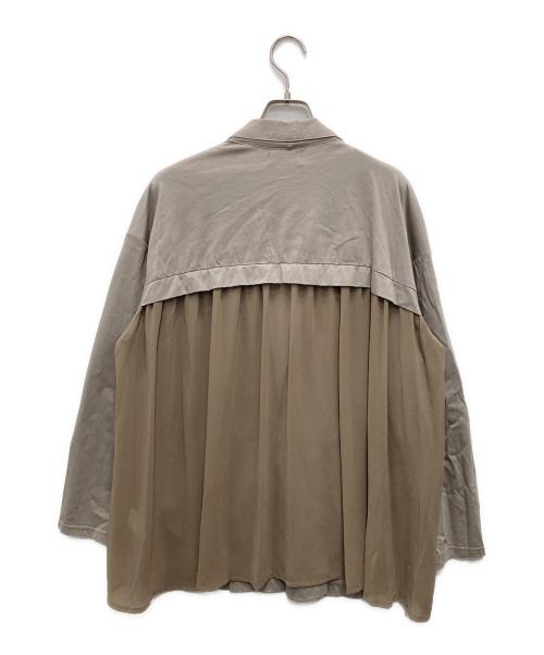C.LOVE（シーラブ）C.LOVE (シーラブ) シアーコンビジャケット ベージュ サイズ:02 未使用品の古着・服飾アイテム