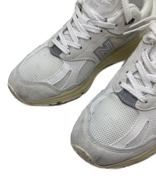 NEW BALANCE（ニューバランス）NEW BALANCE (ニューバランス) 991V2/ローカトスニーカー ホワイト サイズ:USA6の古着・服飾アイテム