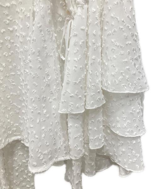 UNITED ARROWS（ユナイテッドアローズ）UNITED ARROWS (ユナイテッドアローズ) シアー ラメドットフリルブラウス ホワイト サイズ:36の古着・服飾アイテム