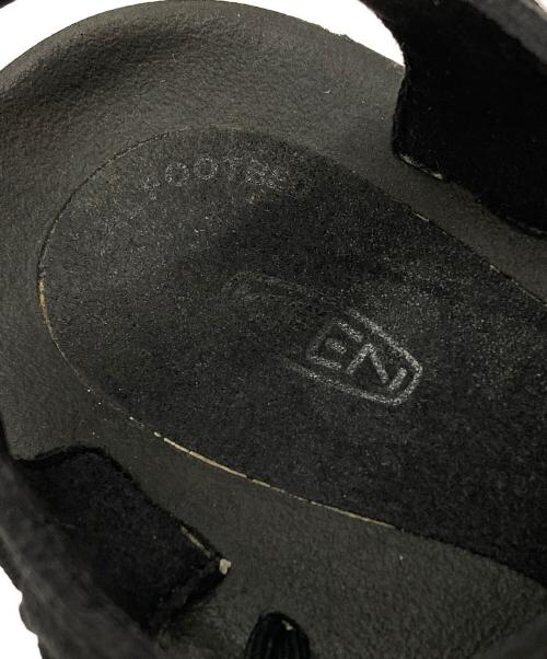 KEEN（キーン）KEEN (キーン) ユニークサンダル ブラック サイズ:24の古着・服飾アイテム