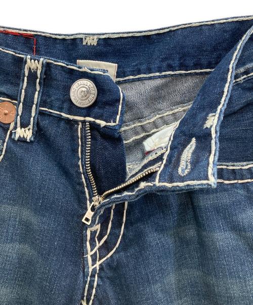 TRUE RELIGION（トゥルー レリジョン）TRUE RELIGION (トゥルー レリジョン) JOEY SUPER T/フレアデニムパンツ インディゴ サイズ:29の古着・服飾アイテム