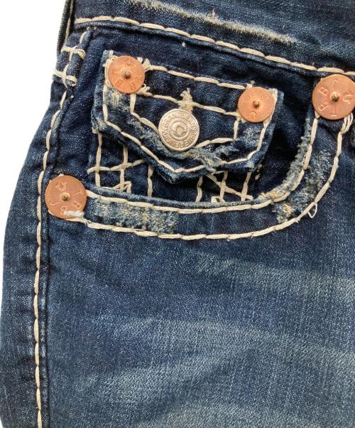 TRUE RELIGION（トゥルー レリジョン）TRUE RELIGION (トゥルー レリジョン) JOEY SUPER T/フレアデニムパンツ インディゴ サイズ:29の古着・服飾アイテム