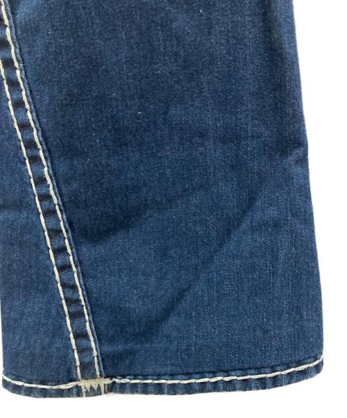 TRUE RELIGION（トゥルー レリジョン）TRUE RELIGION (トゥルー レリジョン) JOEY SUPER T/フレアデニムパンツ インディゴ サイズ:29の古着・服飾アイテム